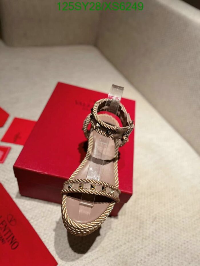 Alternative view of VALENTINO ROCKSTUD FLATFORM SANDAL IN CALFSKIN BEIGE 2W2S0GI3BAEP45