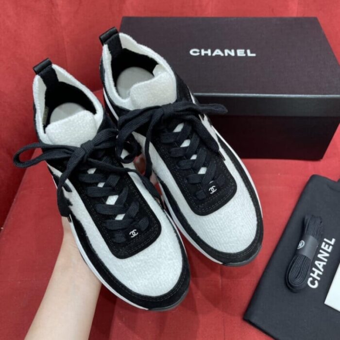 Alternative view of CHANEL LOW TOP TRAINER SNEAKERS WHITE AND BLACK G38033