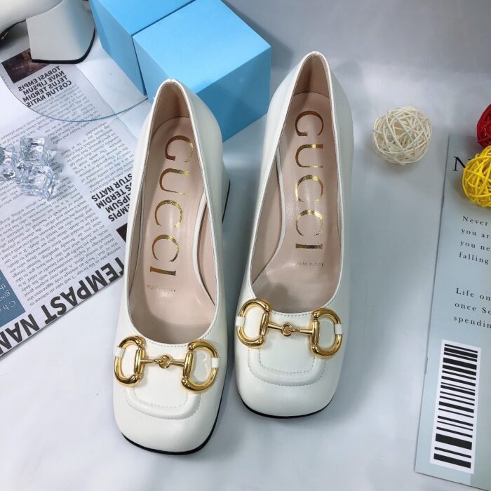 Alternative view of GUCCI WOMEN’S MID HEEL PUMP WITH HORSEBIT WHITE LEATHER 643886 C9D00 9022