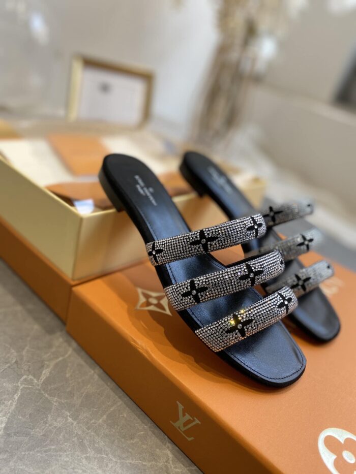 Alternative view of LOUIS VUITTON APPEAL FLAT MULES SLIDES BLACK 1A95T8