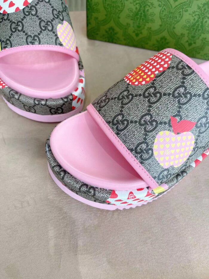 Alternative view of GUCCI WOMEN'S LES POMMES SANDAL  PINK 664214