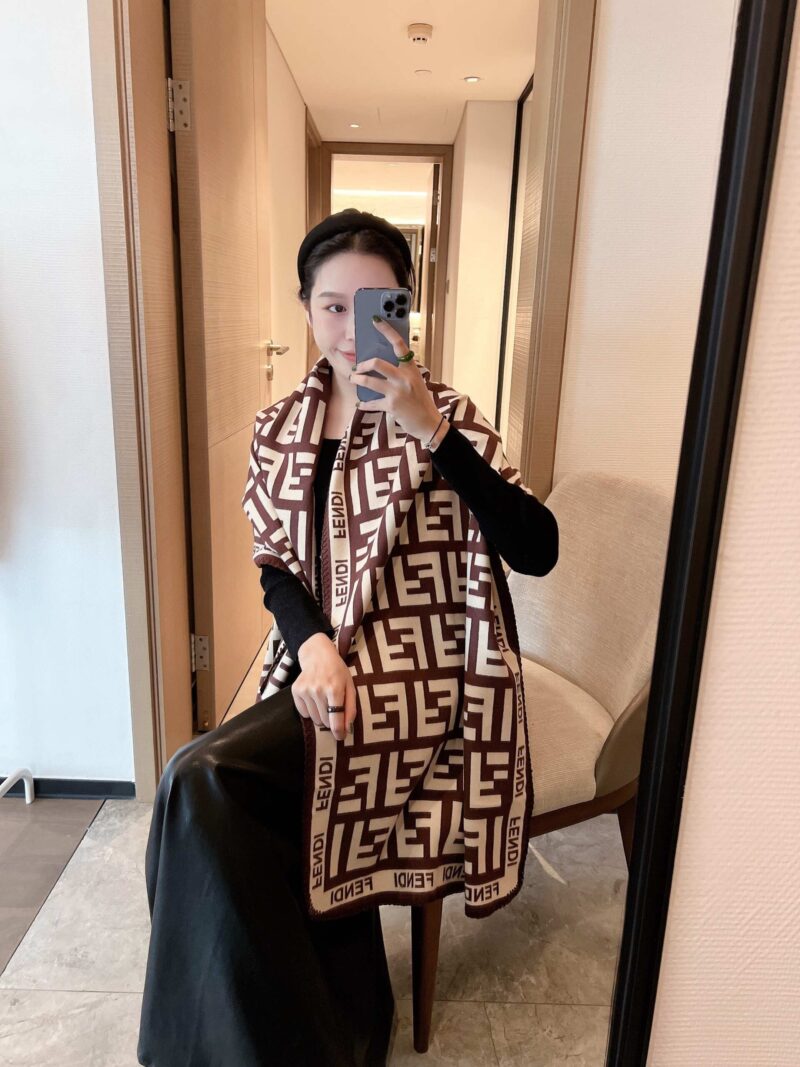 Alternative view of FENDI FF BROWN CASHMERE SCARF BROWN AND BEIGE