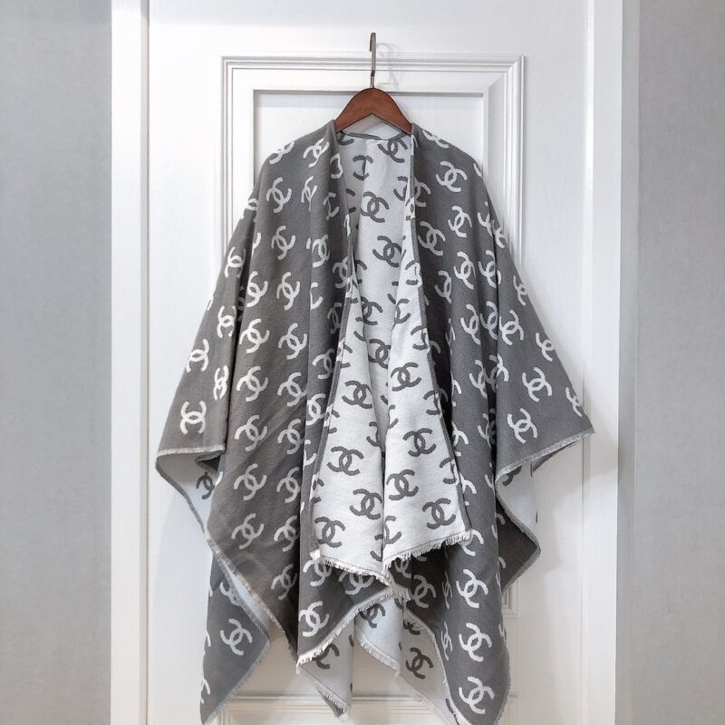 Alternative view of CHANEL CC LOGO CAMELLIA SCARF GREY