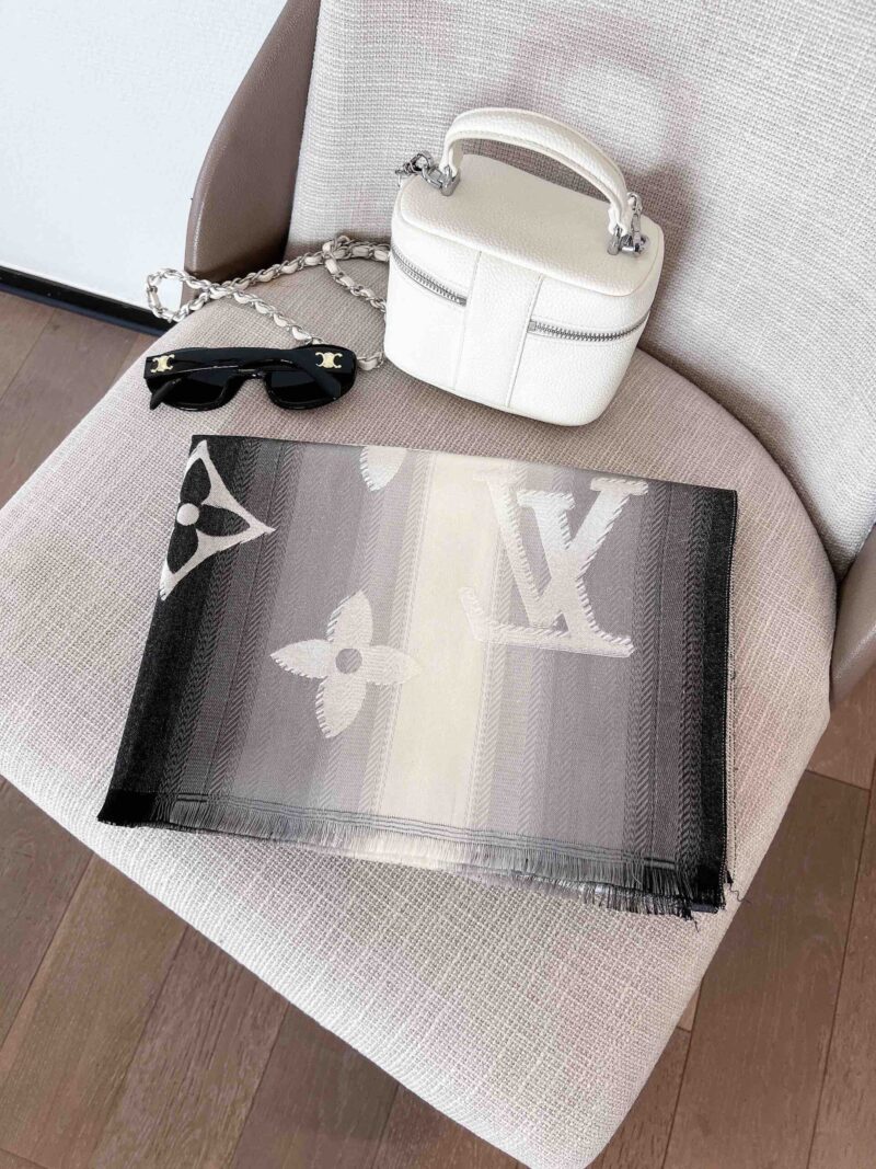 Alternative view of LOUIS VUITTON SLIK CASHMERE SCARF GRADIENT BLACK