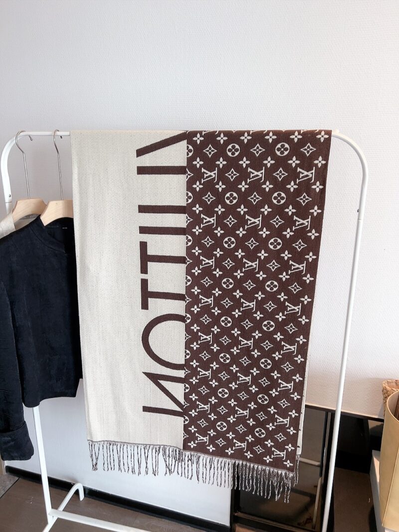 Alternative view of LOUIS VUITTON MONOGRAM SPLIT SCARF BROWN