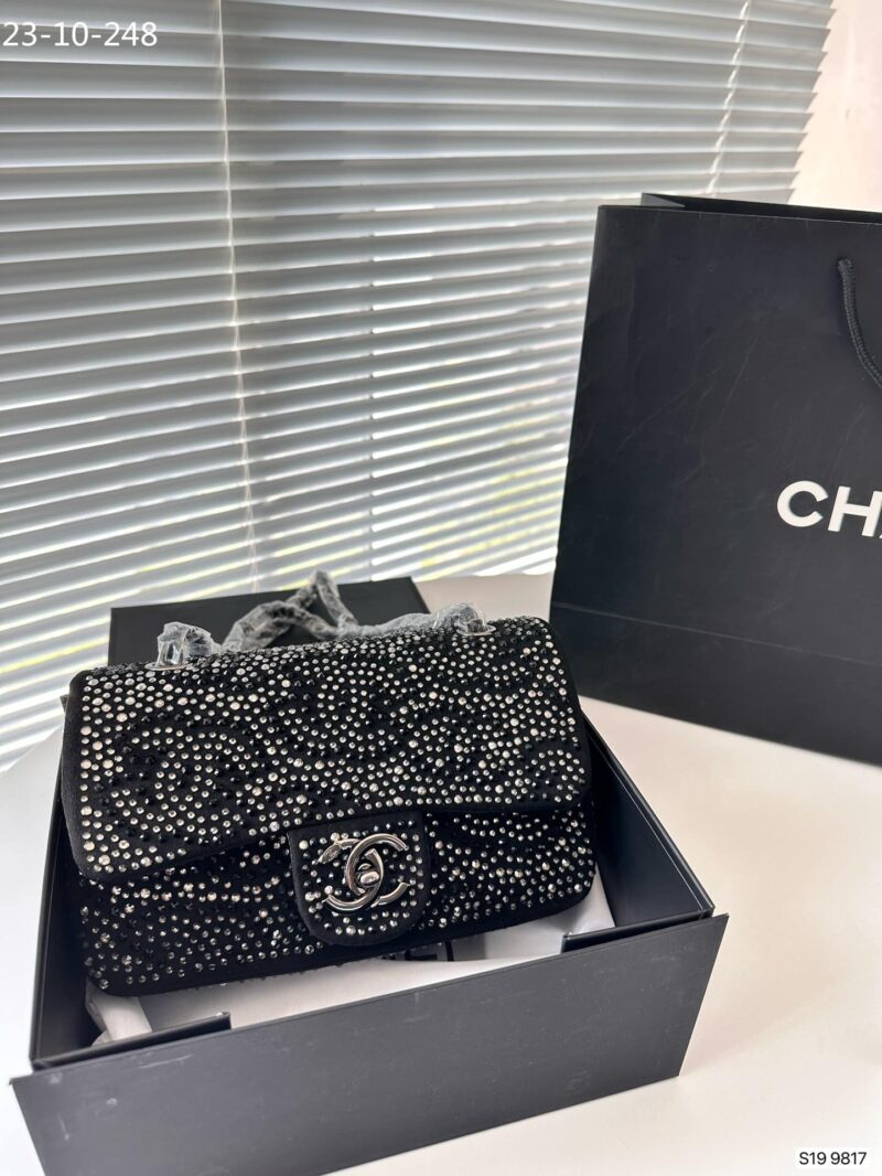Alternative view of CHANEL CRYSTAL FLAP BAG BLACK 23CM