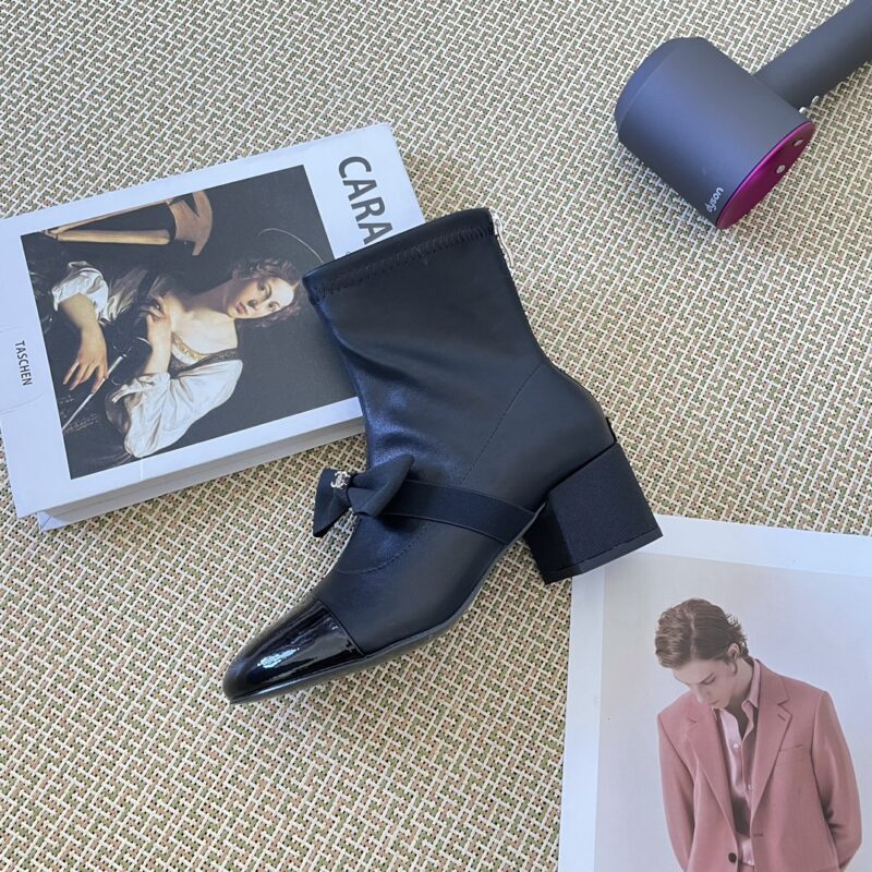 Alternative view of CHANEL SHORT BOOTS STRETCH BLACK