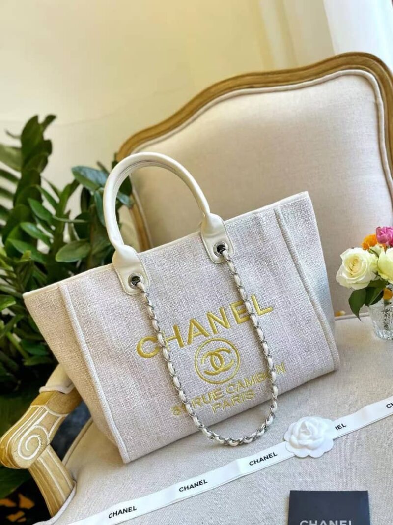 Alternative view of CHANEL DEAUVILLE LARGE TOTE SHOPPING BAG WHITE 38CM
