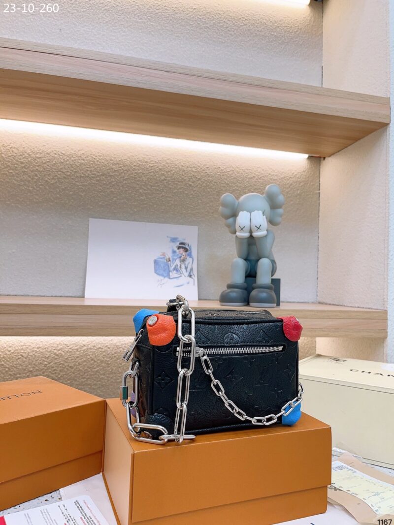 Alternative view of LOUIS VUITTON MINI SOFT TRUNK CHALK BLACK 18CM