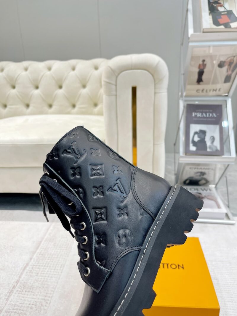 Alternative view of LOUIS VUITTON TERRITORY FLAT RANGER BLACK 1ABUVN