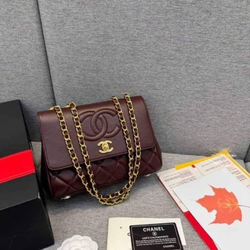 Alternative view of CHANEL VINTAGE FLAP BAG BURGUNDY 22CM