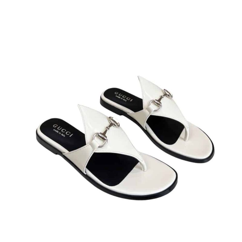 GUCCI WOMEN'S THONG SANDAL WITH HORSEBIT WHITE