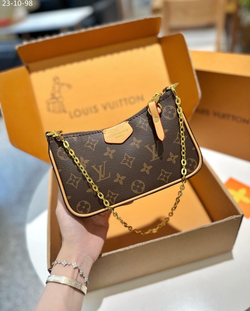 Alternative view of LOUIS VUITTON EASY POUCH ON STRAP MONOGRAM BROWN 26CM