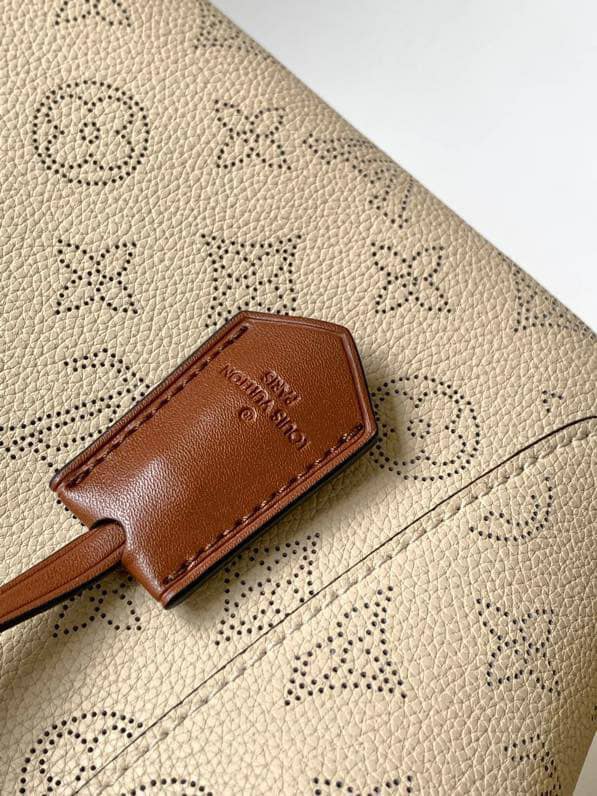 LOUIS VUITTON HINA PM BAG BEIGE 23CM M51950 - Image 6