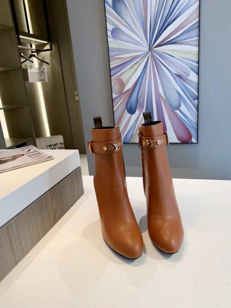 Alternative view of LOUIS VUITTON ANKLE BOOT BROWN