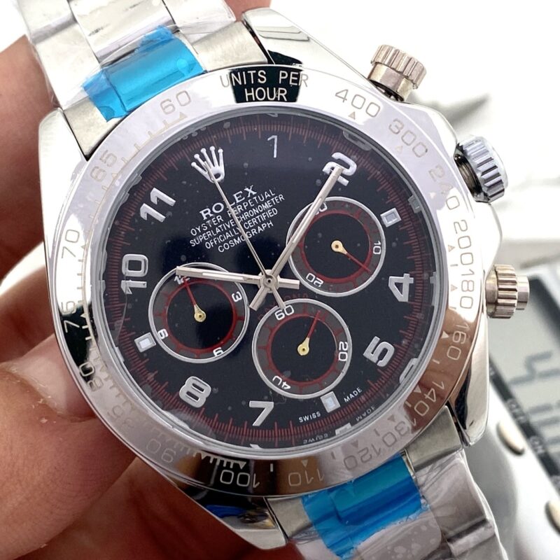 Alternative view of ROLEX OYSTER PERPETUAL COSMOGRAPH DAYTONA 40MM