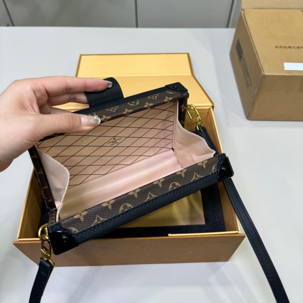 Louis Vuitton Petite Malle Monogram Dark Brown 20Cm M45943 - Image 6