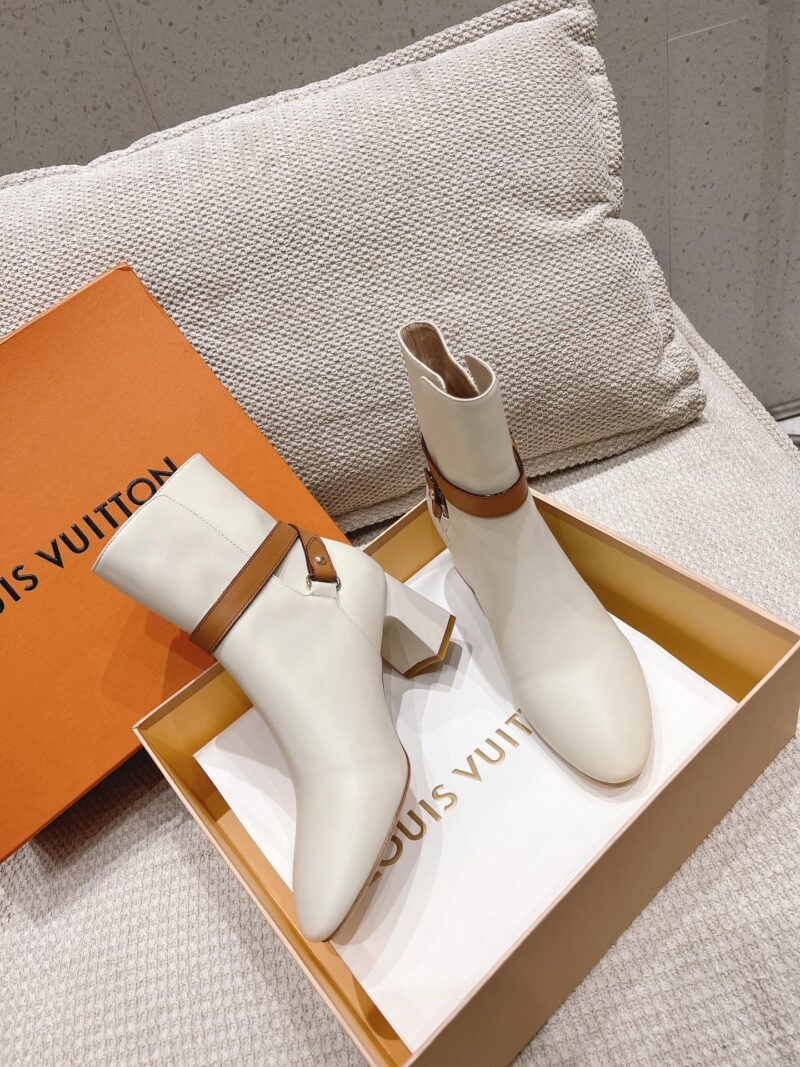 Alternative view of LOUIS VUITTON PARISIENNE ANKLE BOOT WHITE