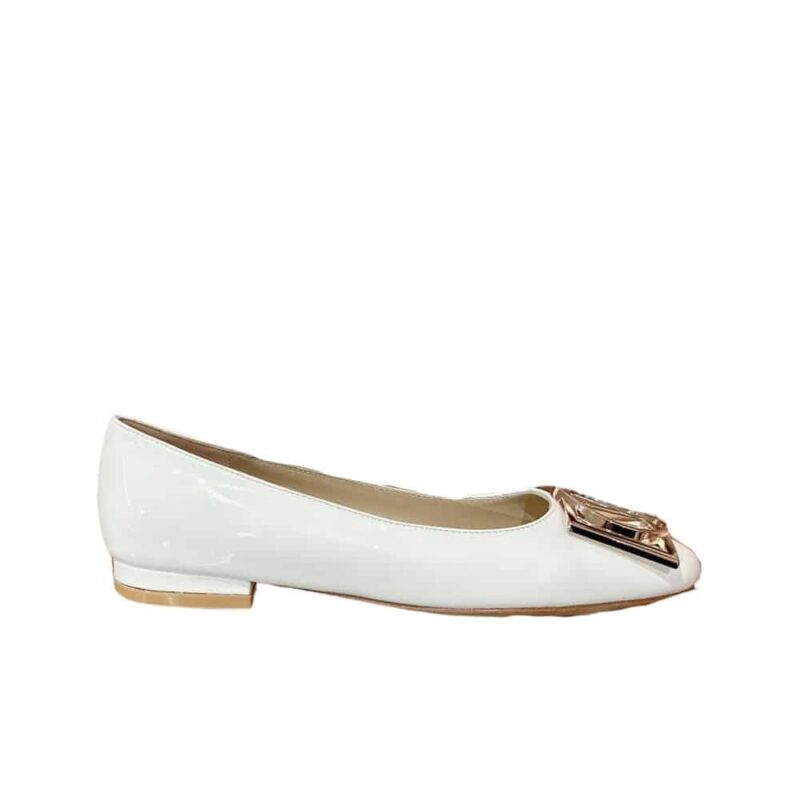 LOUIS VUITTON MADELEINE FLAT WHITE