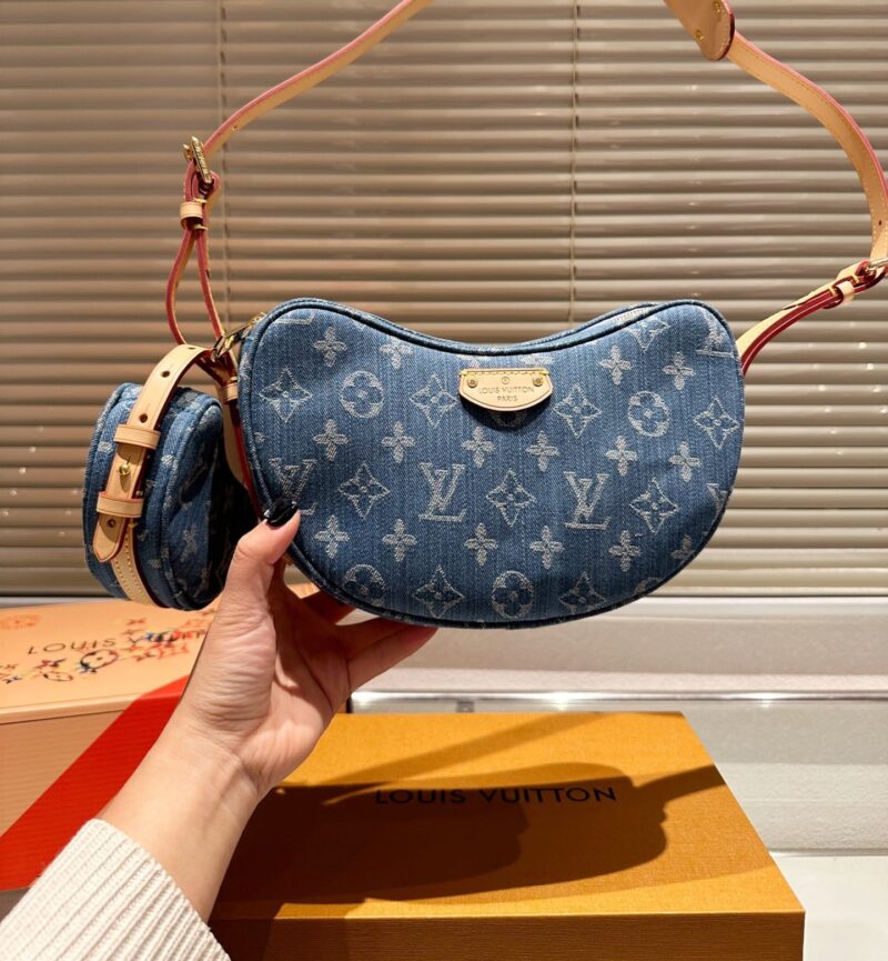 Alternative view of LOUIS VUITTON CROISSANT MM MONOGRAM DENIM 25CM M46856