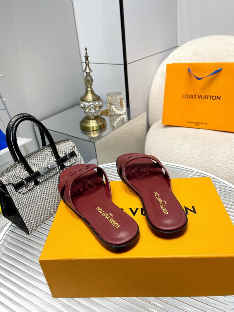 Alternative view of LOUIS VUITTON LV ISOLA FLAT MULE RED 1ABP2W