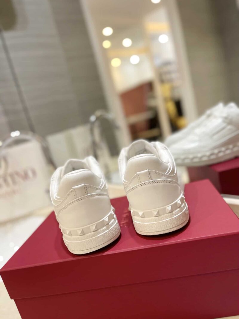 Alternative view of VALENTINO GARAVANI FREEDOTS LOW TOP SNEAKER IN CALFSKIN WHITE 4Y2S0H43RDG 0BO