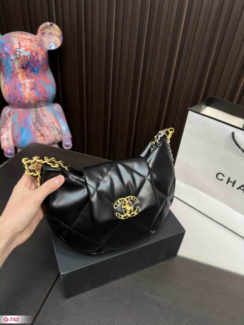 Alternative view of CHANEL 19 HOBO BAG MIXED METAL HARDWARE BLACK 28CM