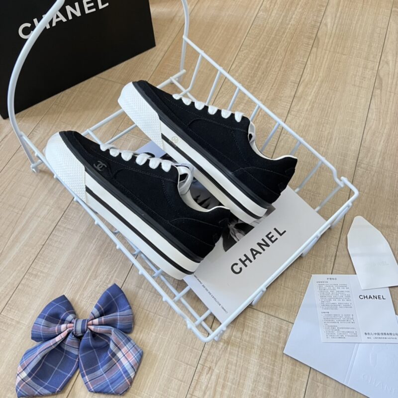 Alternative view of CHANEL SUEDE LEATHER RUNNERS BLACK