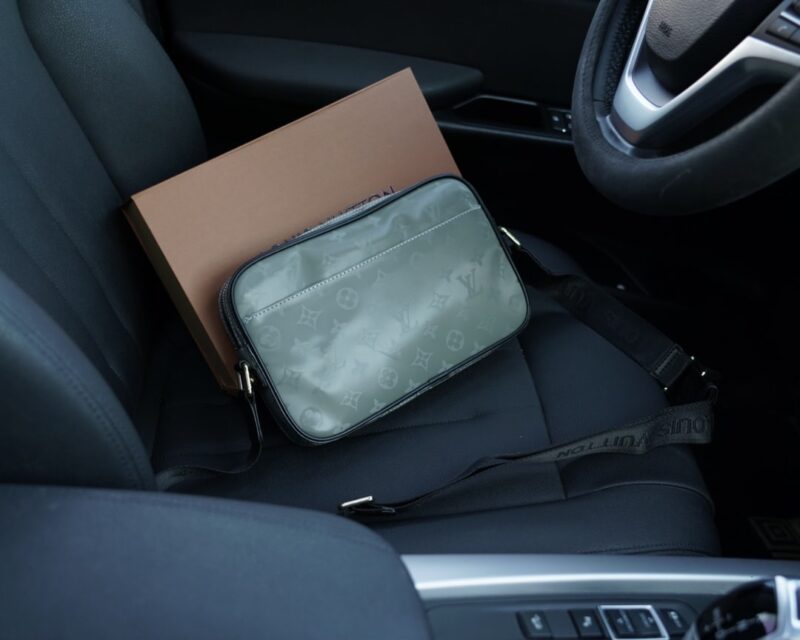 Alternative view of LOUIS VUITTON ALPHA MESSENGER BAG SATELLITE CANVAS 26CM