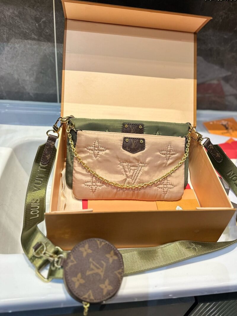 Alternative view of LOUIS VUITTON MAXI MULTI POCHETTE ACCESSOIRES MONOGRAM PILOW BEIGE AND GREEN 24CM