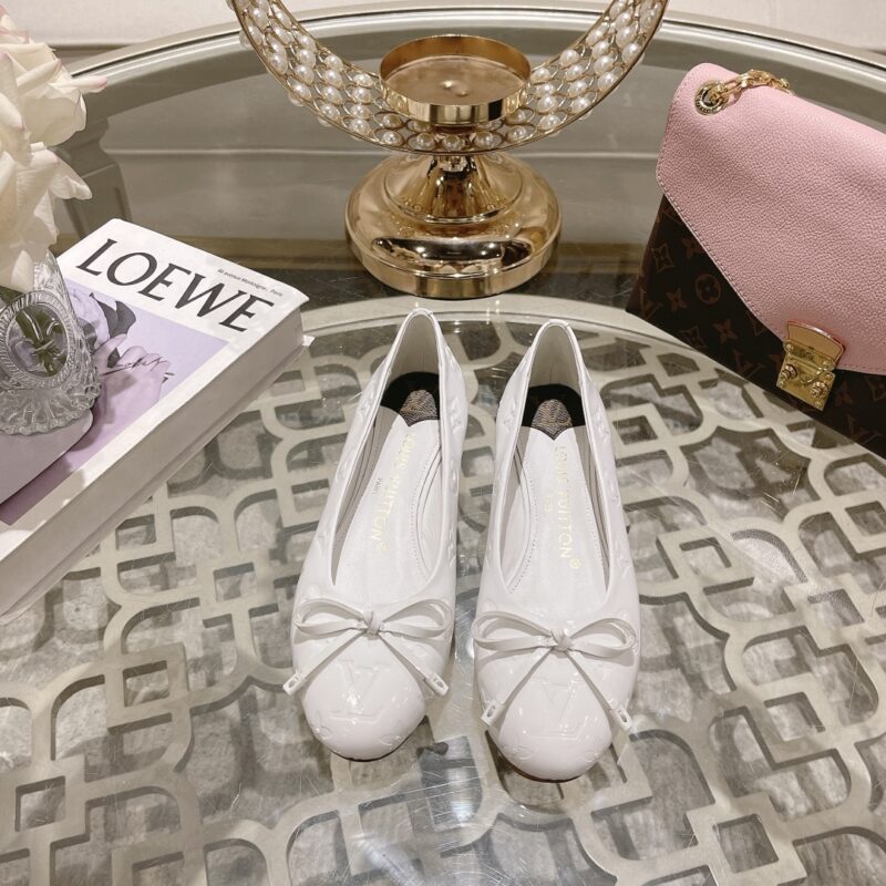 Alternative view of LOUIS VUITTON NINA FLAT BALLERINA WHITE