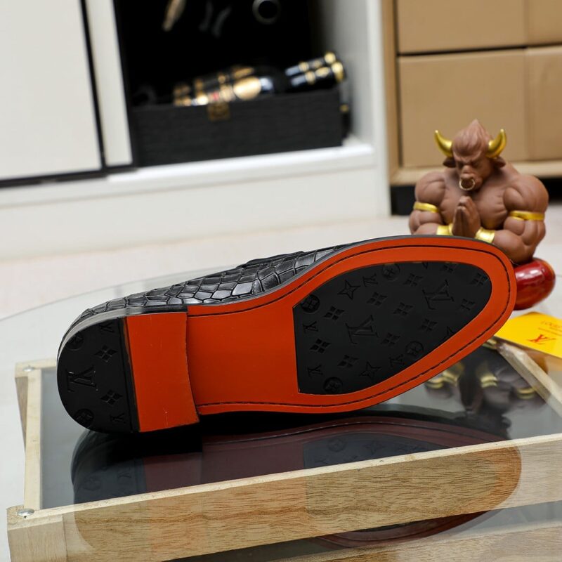 Alternative view of LOUIS VUITTON SOULIERS CLUB LOAFERS CROCODILE BLACK