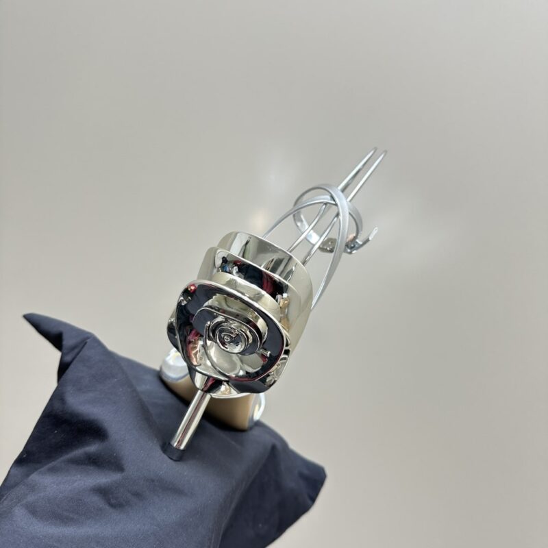 Alternative view of VALENTINO GARAVANI ARCHIVE ROSEROUCHE METALLIC LEATHER HIGH HEEL SILVER