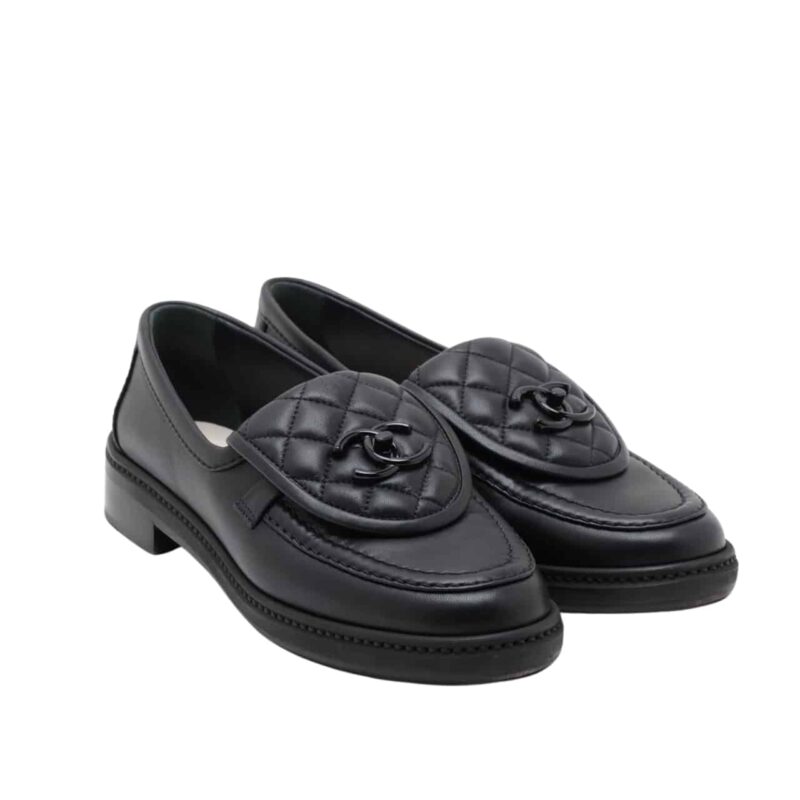 CHANEL CC NIB TURNLOCK MOCCASINS FLAT LOAFERS BLACK