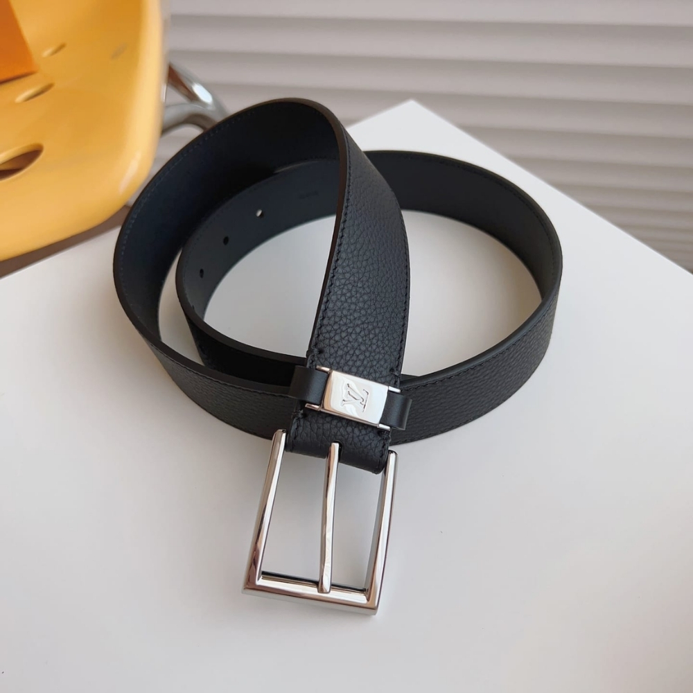 Louis Vuitton LV City Pin Belt Silver Hardware Black 35Mm M0542S - Image 5