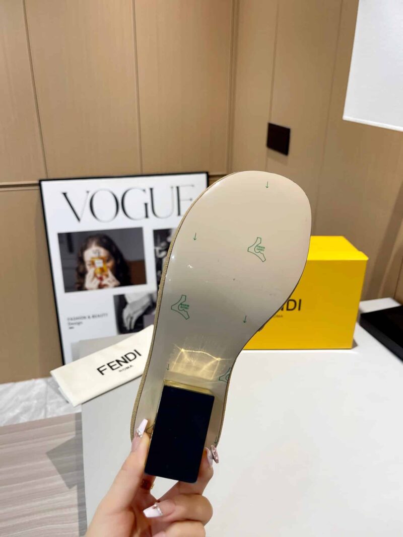 Alternative view of FENDI BAGUETTE RAFFIA SLIDE SANDAL NATURAL NEUTRAL