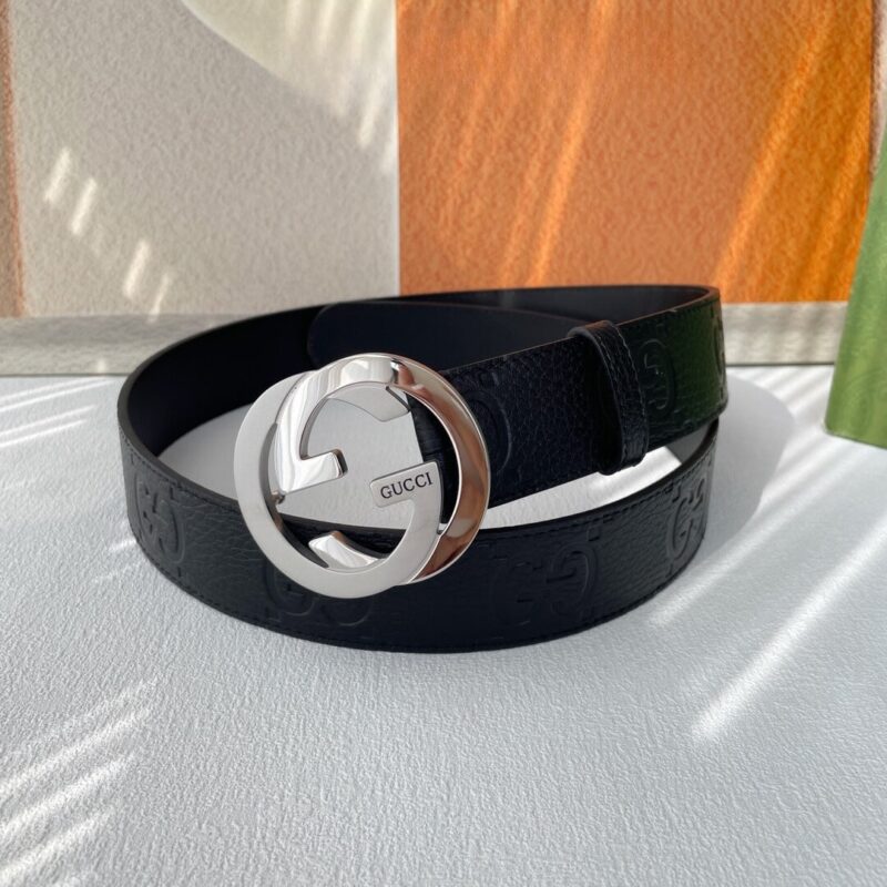 Alternative view of GUCCI MEN'S REVERSIBLE GG BELT SILVER HARDWARE BLACK 40MM