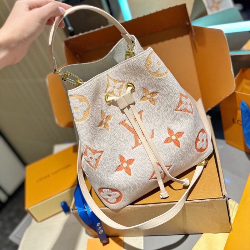 Alternative view of LOUIS VUITTON NÉONOÉ BB MONOGRAM BAG LATTE AND ORANGE 25CM