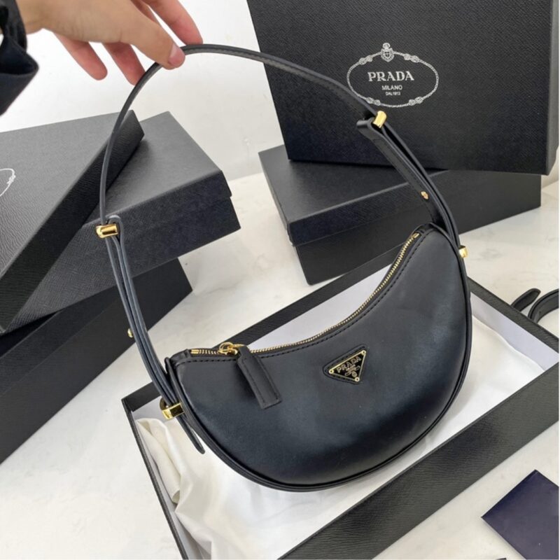 Alternative view of PRADA ARQUÉ LEATHER SHOULDER BAG BLACK 23CM 1BC194 ASK F0002 V OOO