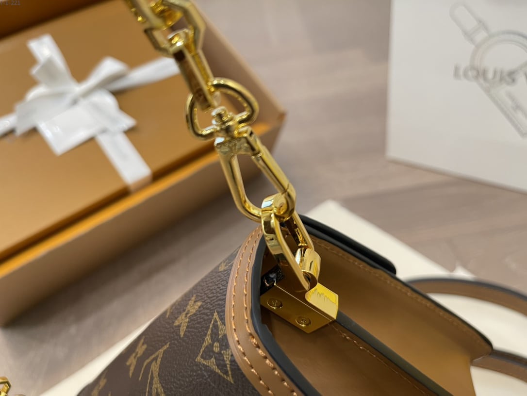 LOUIS VUITTON MINI DAUPHINE AUTRES TOILES MONOGRAM 25CM M45959 - Image 3