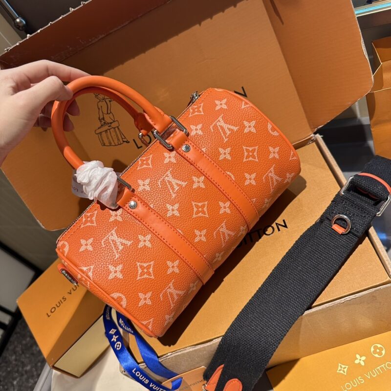 Alternative view of LOUIS VUITTON KEEPALL BANDOULIÈRE 25 TANGERINE 25CM M31044