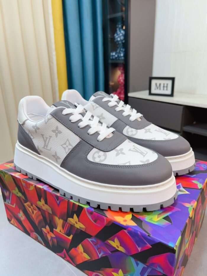 Alternative view of LOUIS VUITTON MONOGRAM EMPREINTE LEATHER GRAY AND WHITE