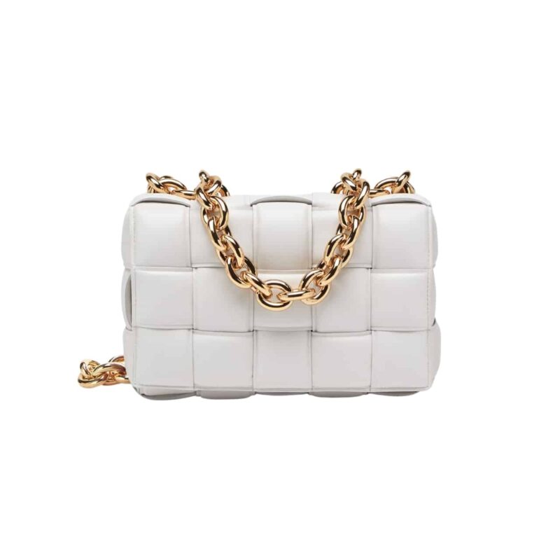 BOTTEGA VENETA CHAIN CASSETTE CROSSBODY BAG IN WHITE 26CM 631421VBWZ09143