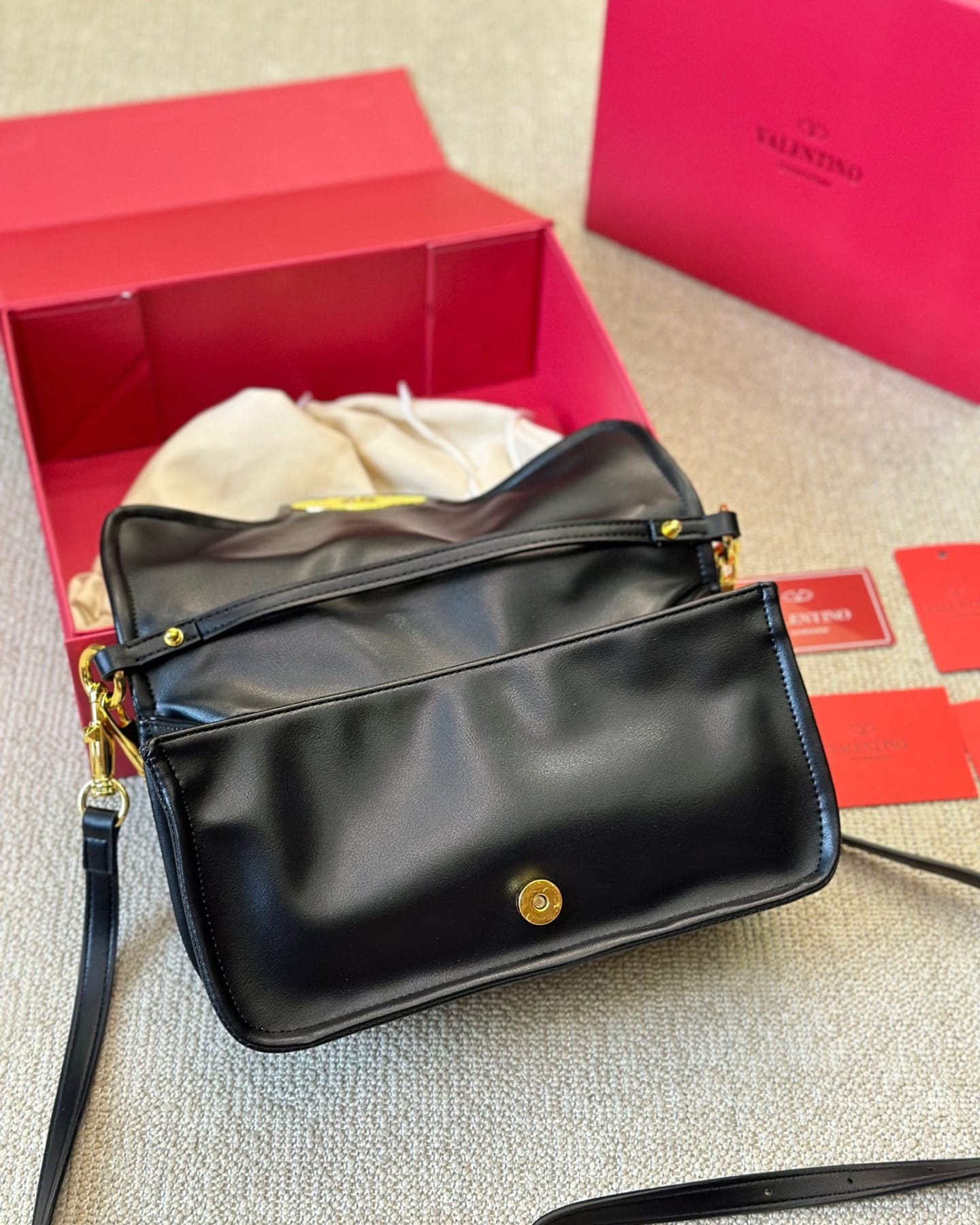 VALENTINO GARAVANI VLOGO 1960 NAPPA LEATHER SHOULDER BAG BLACK 28CM 4W0B0N48ZFJ 0NO - Image 7
