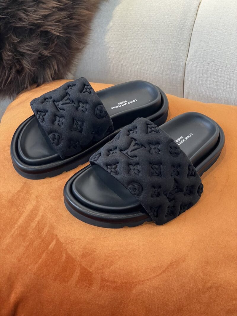 Alternative view of LOUIS VUITTON POOL PILLOW COMFORT MULE BLACK 1AA1EH