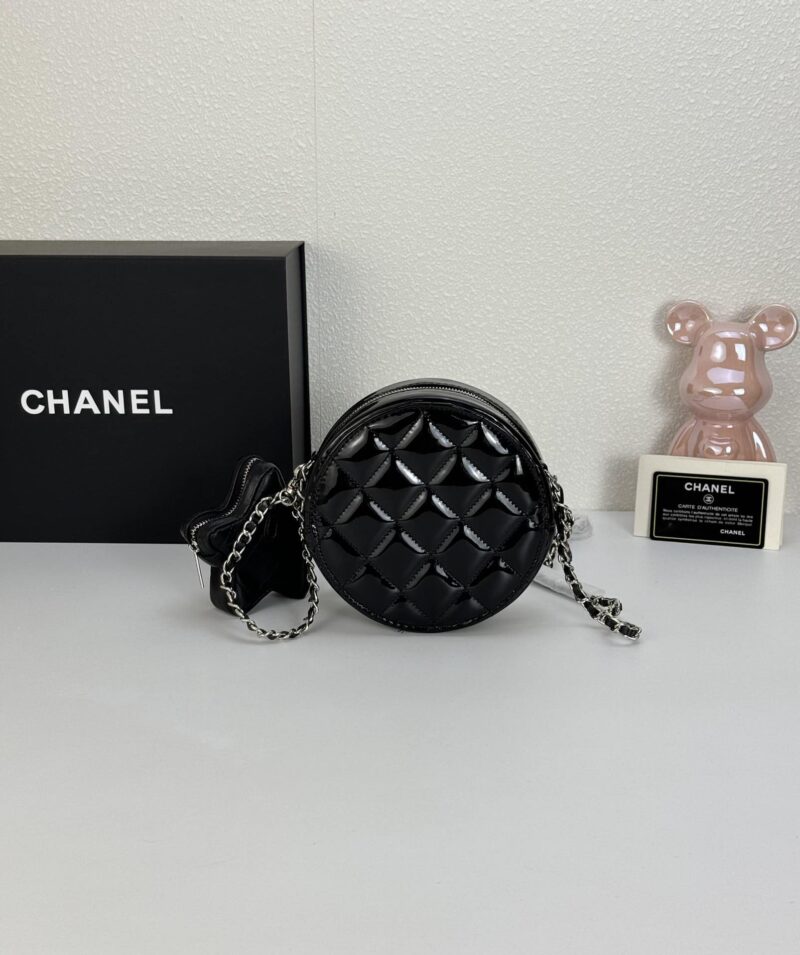 Alternative view of CHANEL ROUND WITH CHARM AND STAR COIN PURSE BLACK 15CM