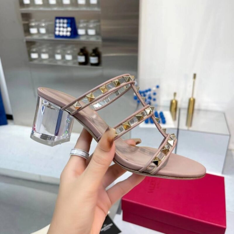 Alternative view of VALENTINO GARAVANI ROCKSTUD SLIDER SANDAL IN BEIGE 2W0S0C47NGU V6L