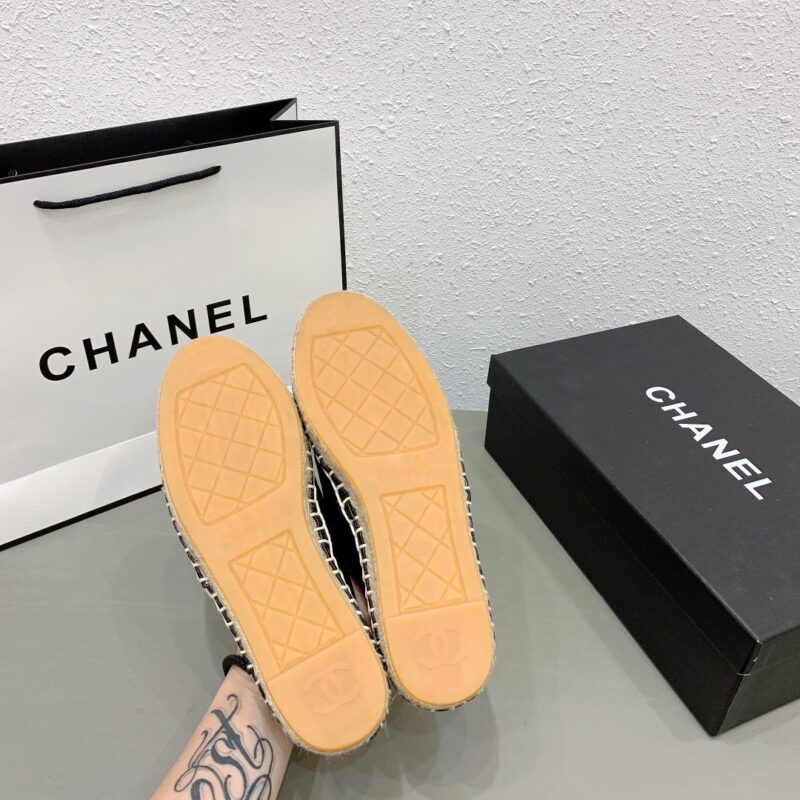 Alternative view of CHANEL CC ESPADRILLES SLIP ON WHITE BLACK