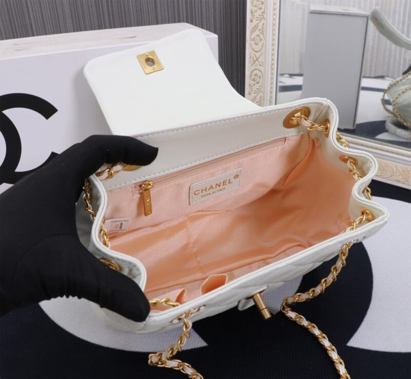 Alternative view of CHANEL MIX ACCORDION CC FLAP BAG QUILTED GLAZED WHITE 23CM