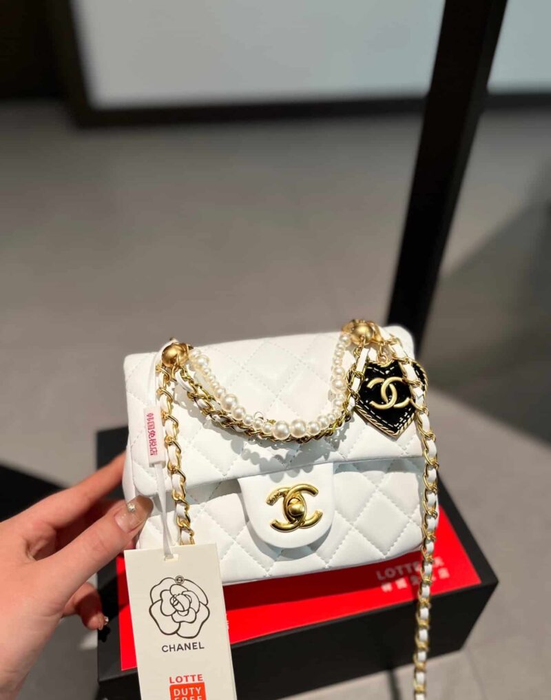 Alternative view of CHANEL MINI FLAP BAG WHITE 17CM AS4385